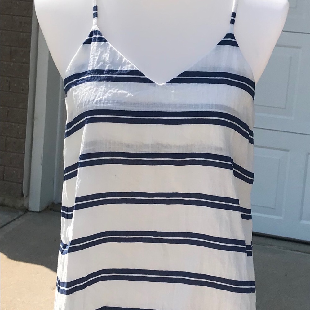Size small dahlya tank